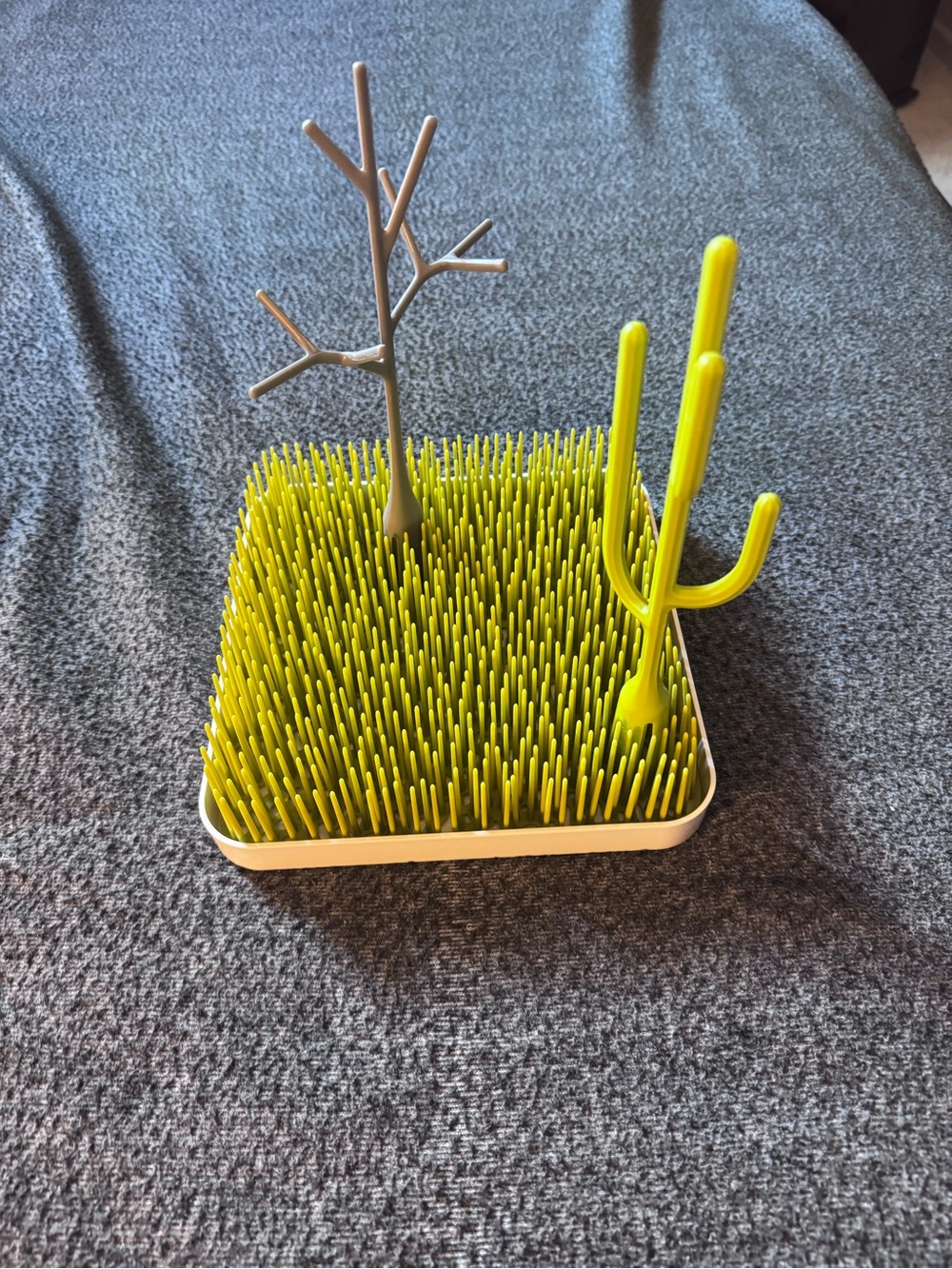 Boon Lawn Countertop Baby Bottle Drying Rack w/Tray cactus & branch attachments